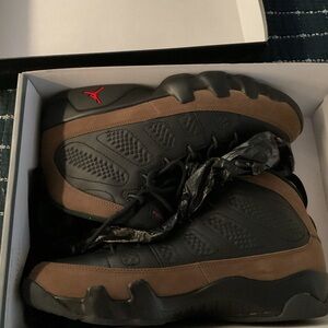 Jordan Men's Black and Brown Sneakers with Red Logo